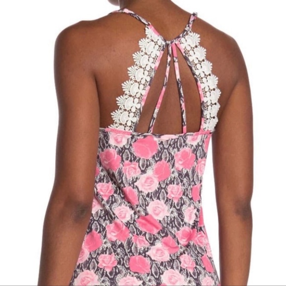 Jessica Simpson Rose/Snake Print 2-Piece Set - Picture 5 of 6